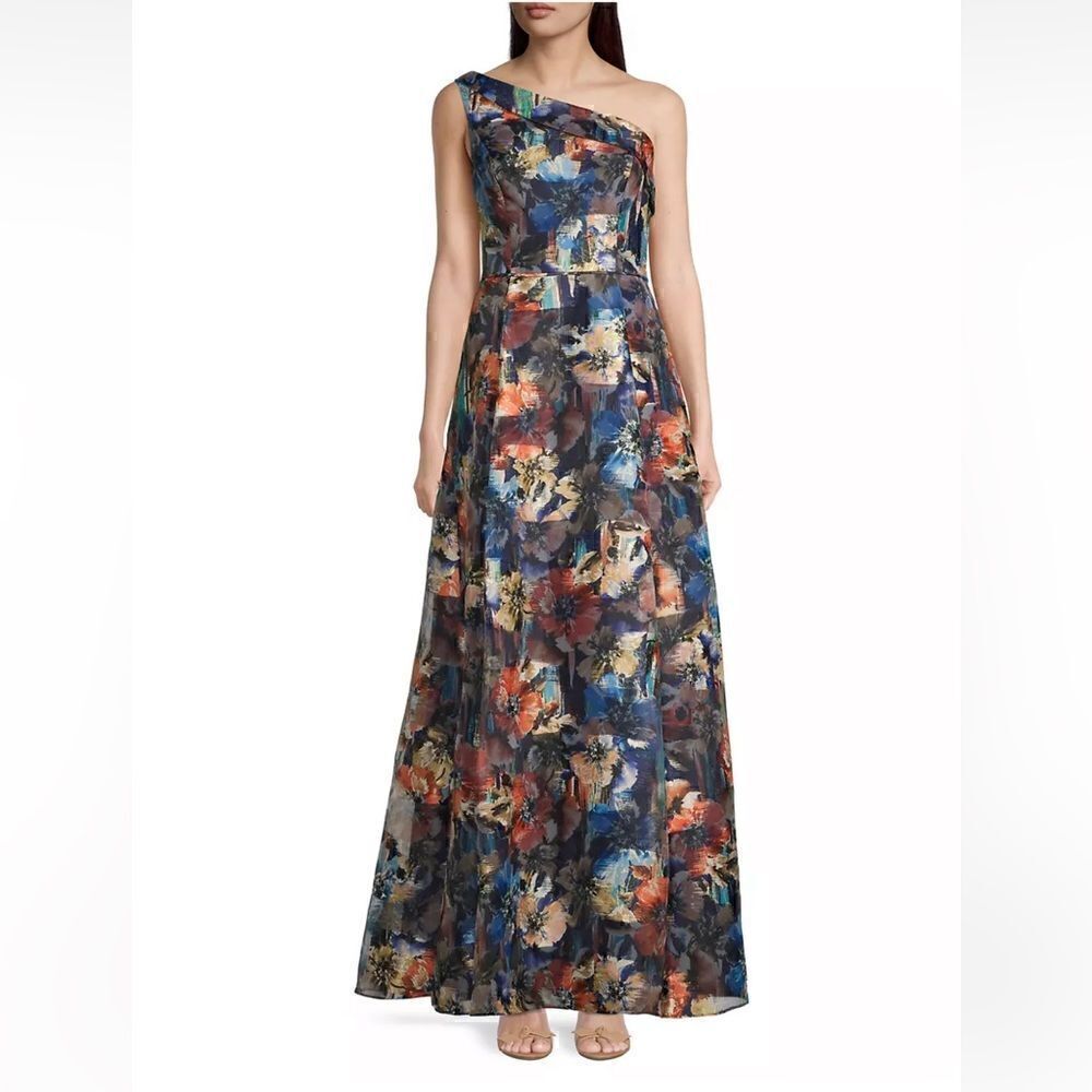 Aidan Mattox
One-Shoulder Floral Ball Gown